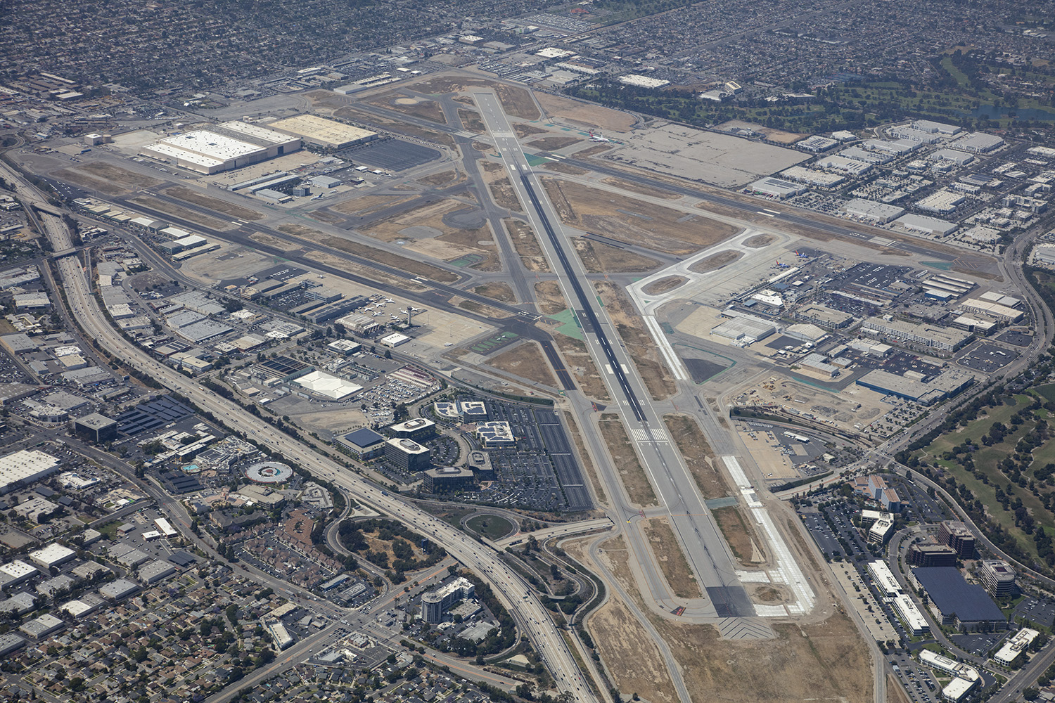 Long Beach Airport SkyVector